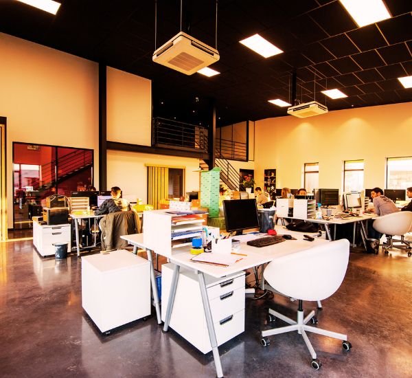 Alianzas con agencias y agentes de marketing