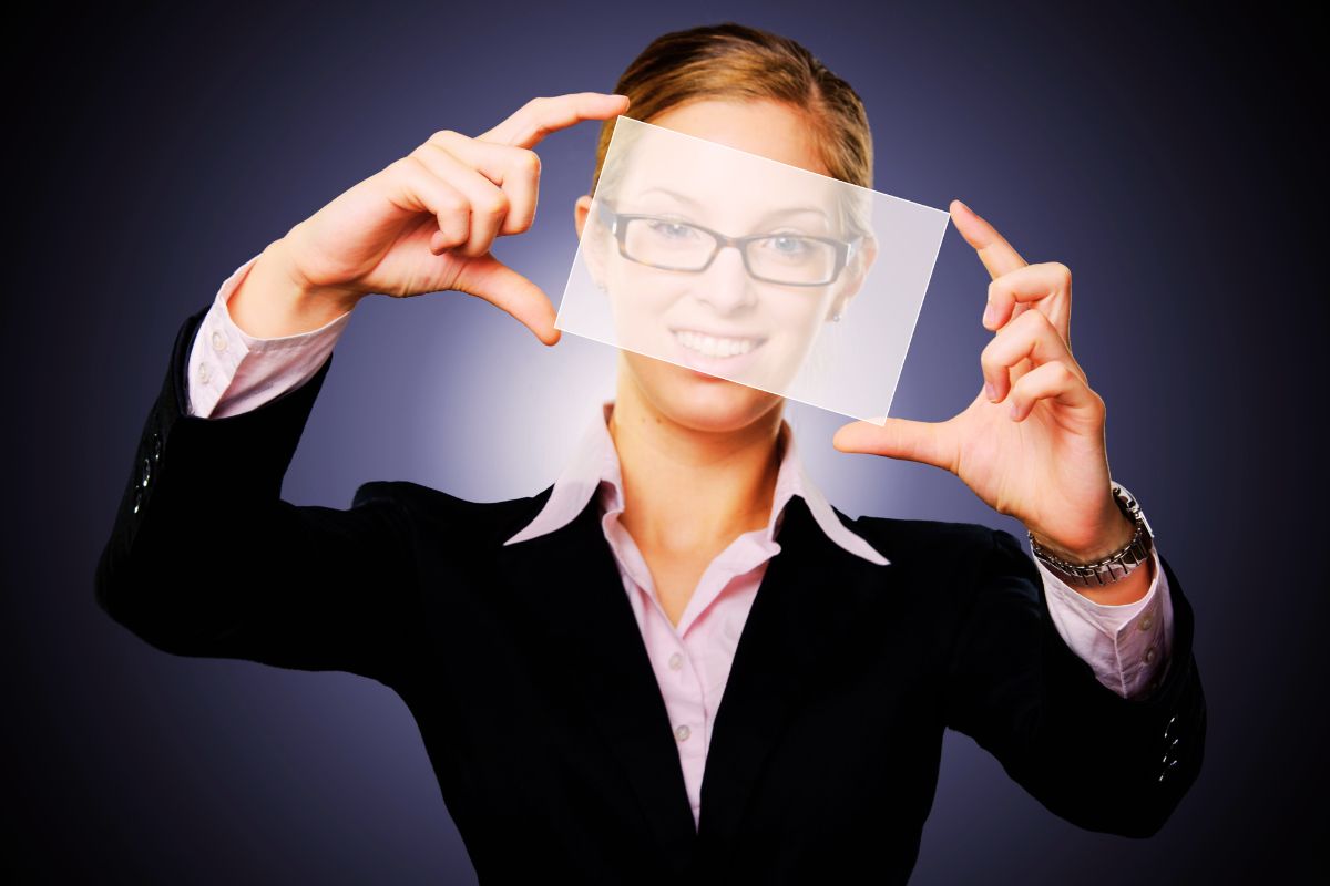 Representación visual de compromiso ético y transparencia corporativa